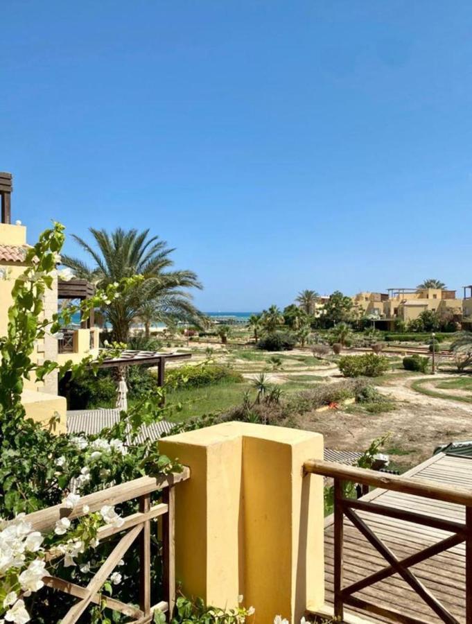 Sea View Villa Ain Bay: Spacious 5-Bedroom Retreat in Ain Sokhna Ain Sukhna Exterior photo