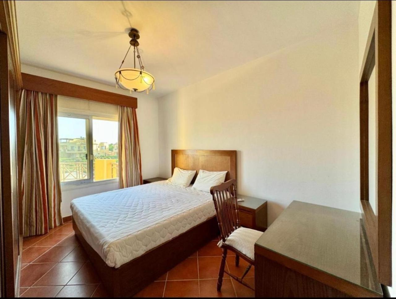 Sea View Villa Ain Bay: Spacious 5-Bedroom Retreat in Ain Sokhna Ain Sukhna Exterior photo
