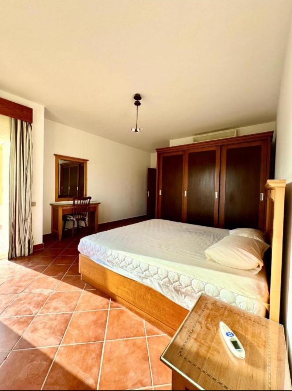 Sea View Villa Ain Bay: Spacious 5-Bedroom Retreat in Ain Sokhna Ain Sukhna Exterior photo